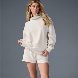 ALO Hazy Mock Neck Pullover, ivory S Size, new with tags